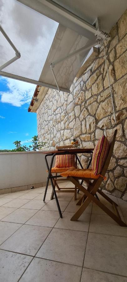 Apartments Antonia Hvar Town Bagian luar foto