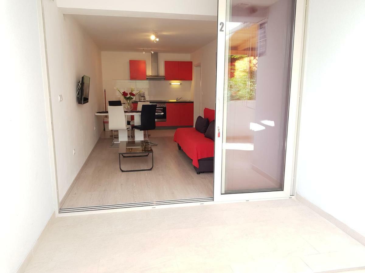 Apartments Antonia Hvar Town Bagian luar foto